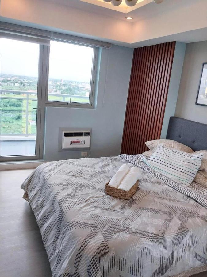1Bedroom Unit At Azure North With Netflix Up To 6Pax San Fernando  Ngoại thất bức ảnh